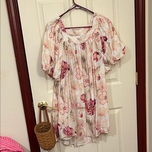 H&M Pink and Cream Floral Blouse